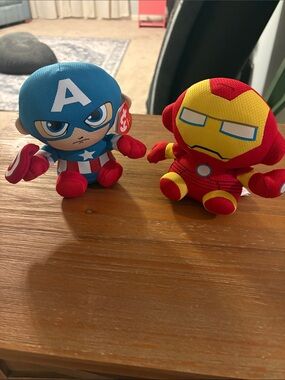 Ty Marvel Captain America & Iron Man Plush Pair - Blue, Red, Yellow